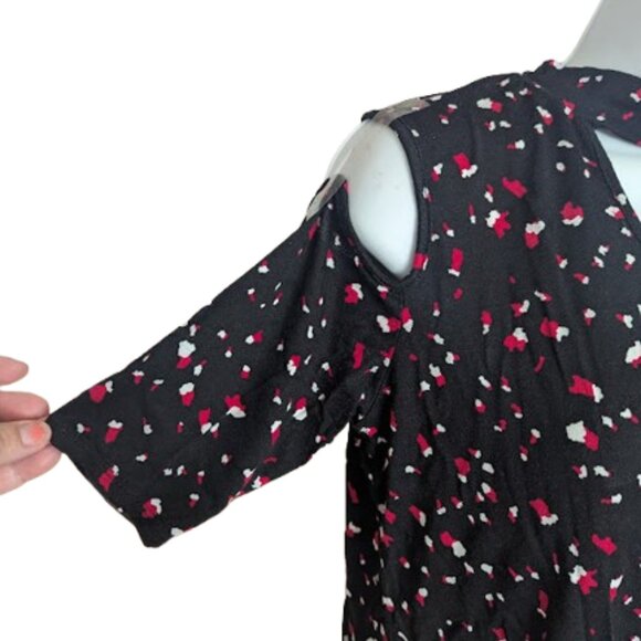 Black And Red Top with Shoulder Openings Size Medium - Picture 2 of 6